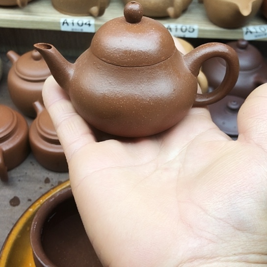 紫砂茶壶将坡泥梨100豪升左右