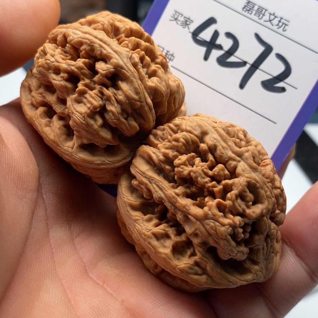 文玩核桃吊坠4272