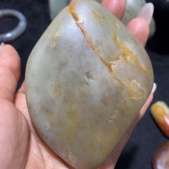 未镶嵌和田玉（糖玉）挂件22