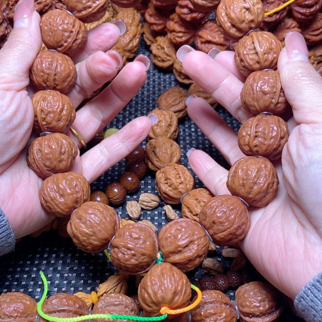 用***3手串文玩核桃官帽元宝手持