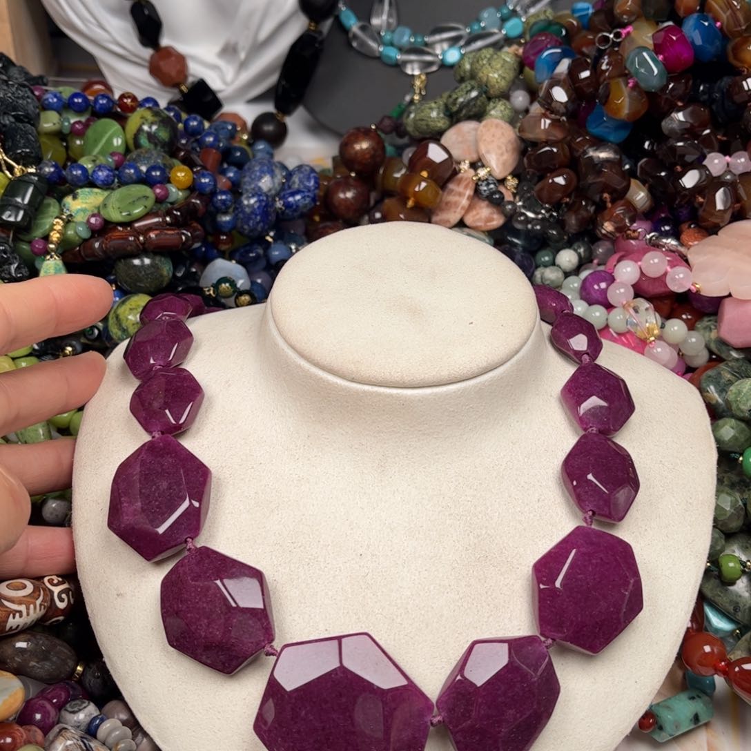 石英质玉珠宝奇石未镶嵌图