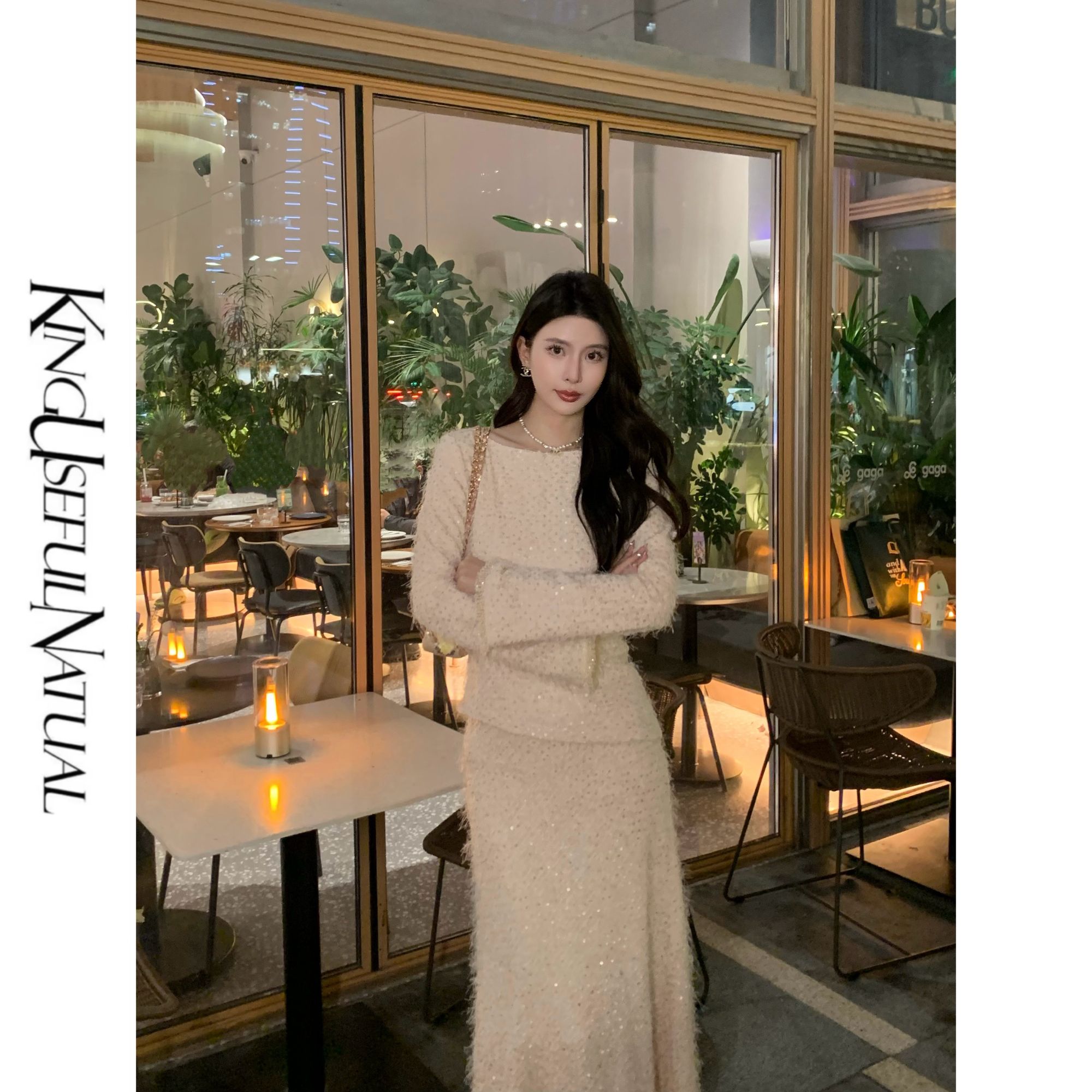 KUN【杏花微雨】摇曳流光 刺绣毛绒感带细闪流苏斜丝半裙米色套装