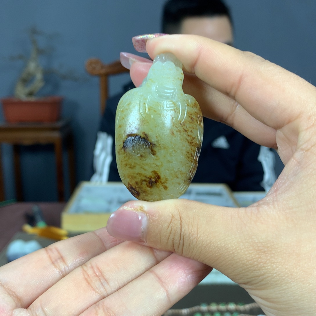 和田玉吊坠(不含链)未镶嵌江****轻