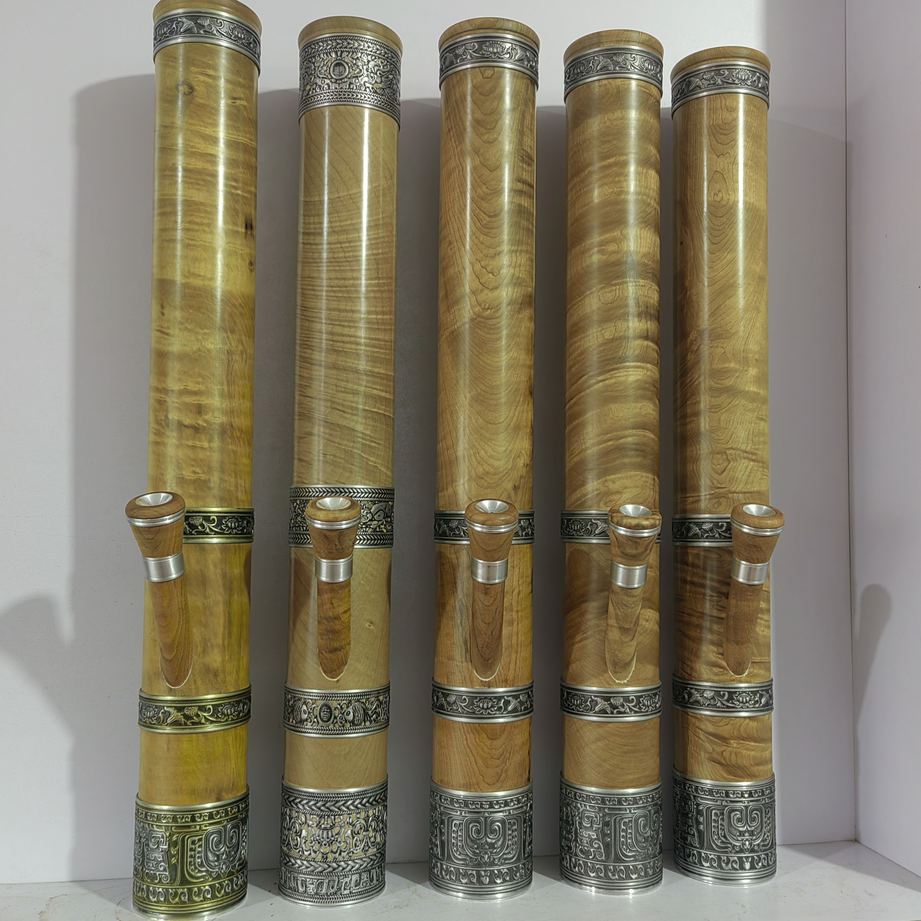 缅甸金丝楠木，高度78外径9.5公分内空8公分