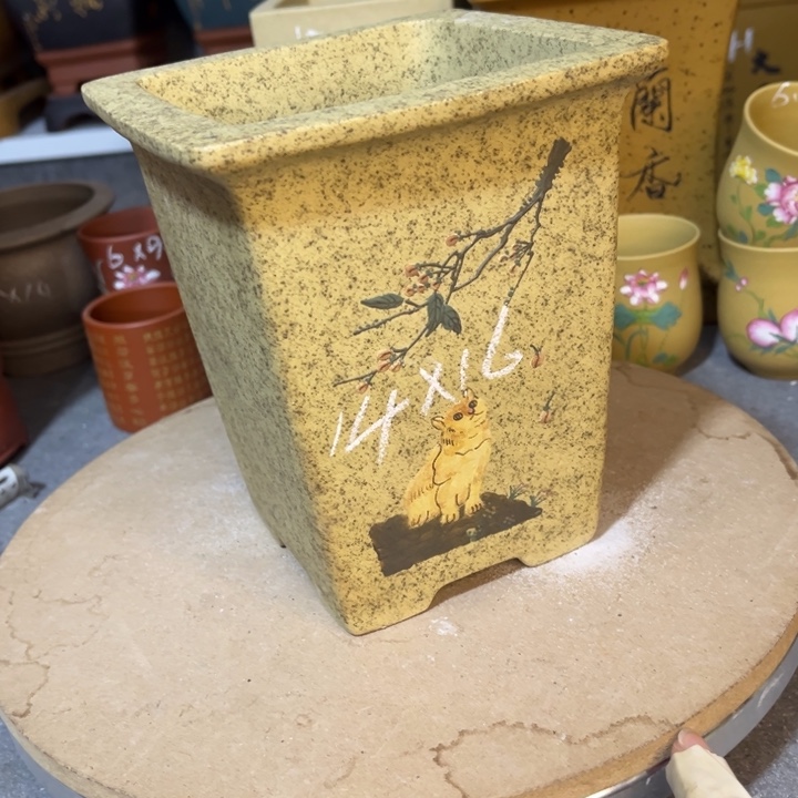 紫砂花盆紫砂花盆