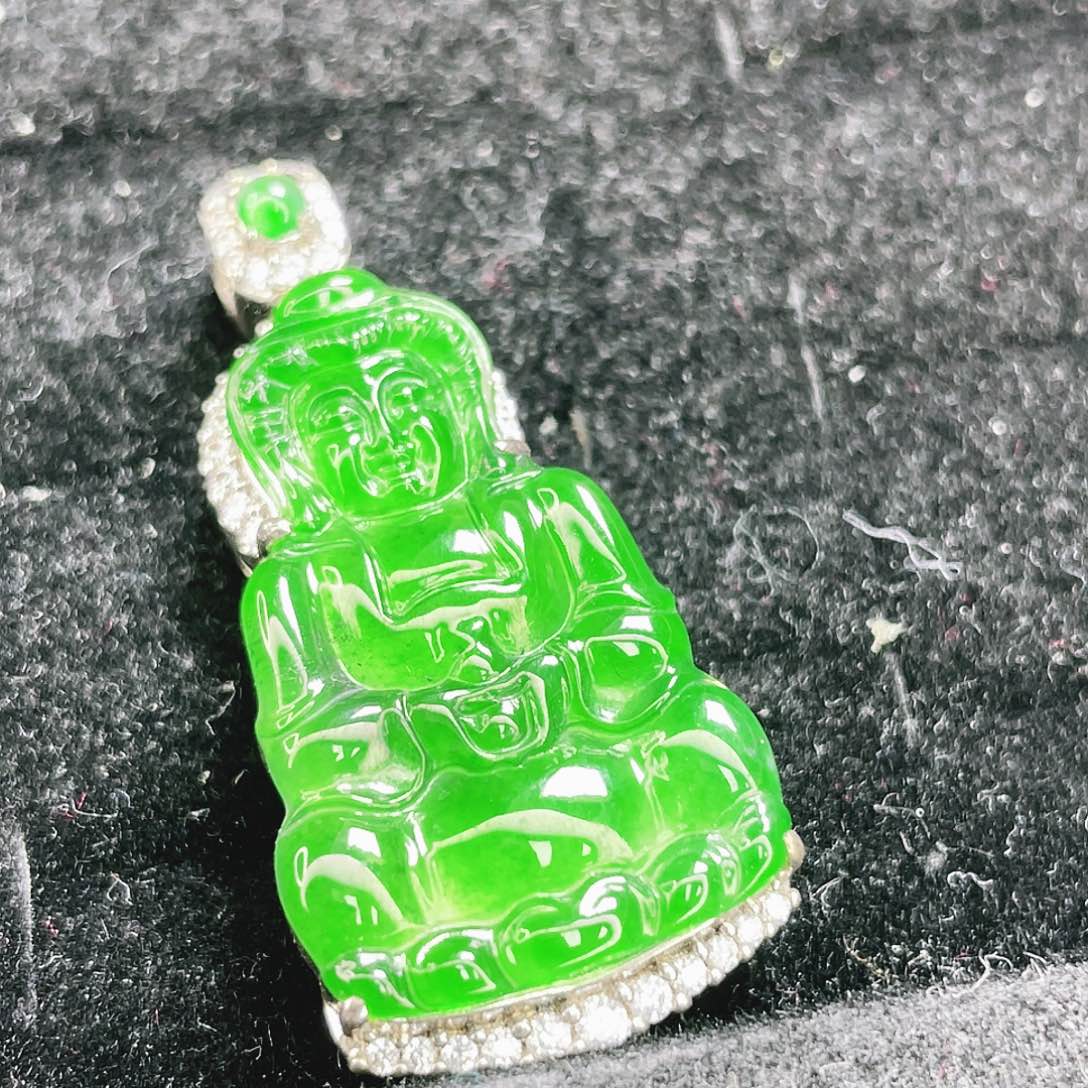 翡翠未镶嵌颈饰6，