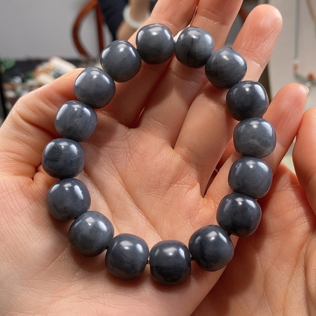 颈饰未镶嵌和田玉上***2