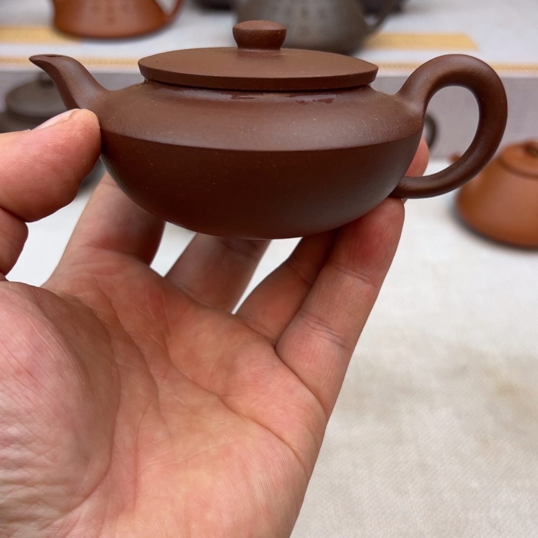 紫砂茶壶微瑕、底部封釉、汉扁110vc