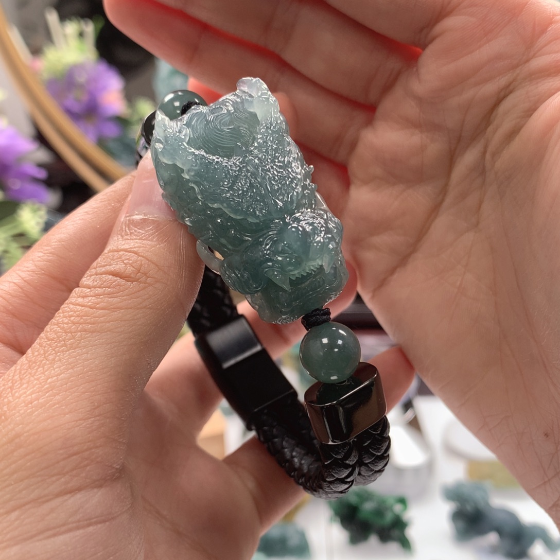 ****翡翠未镶嵌颈饰天然翡翠