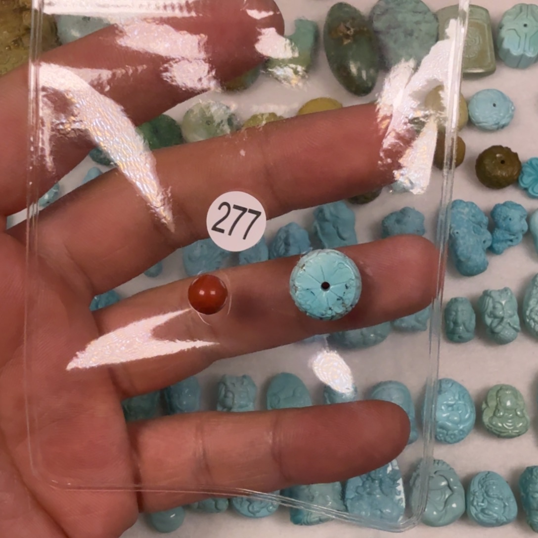 陶***号南红玛瑙未镶嵌珠宝奇石