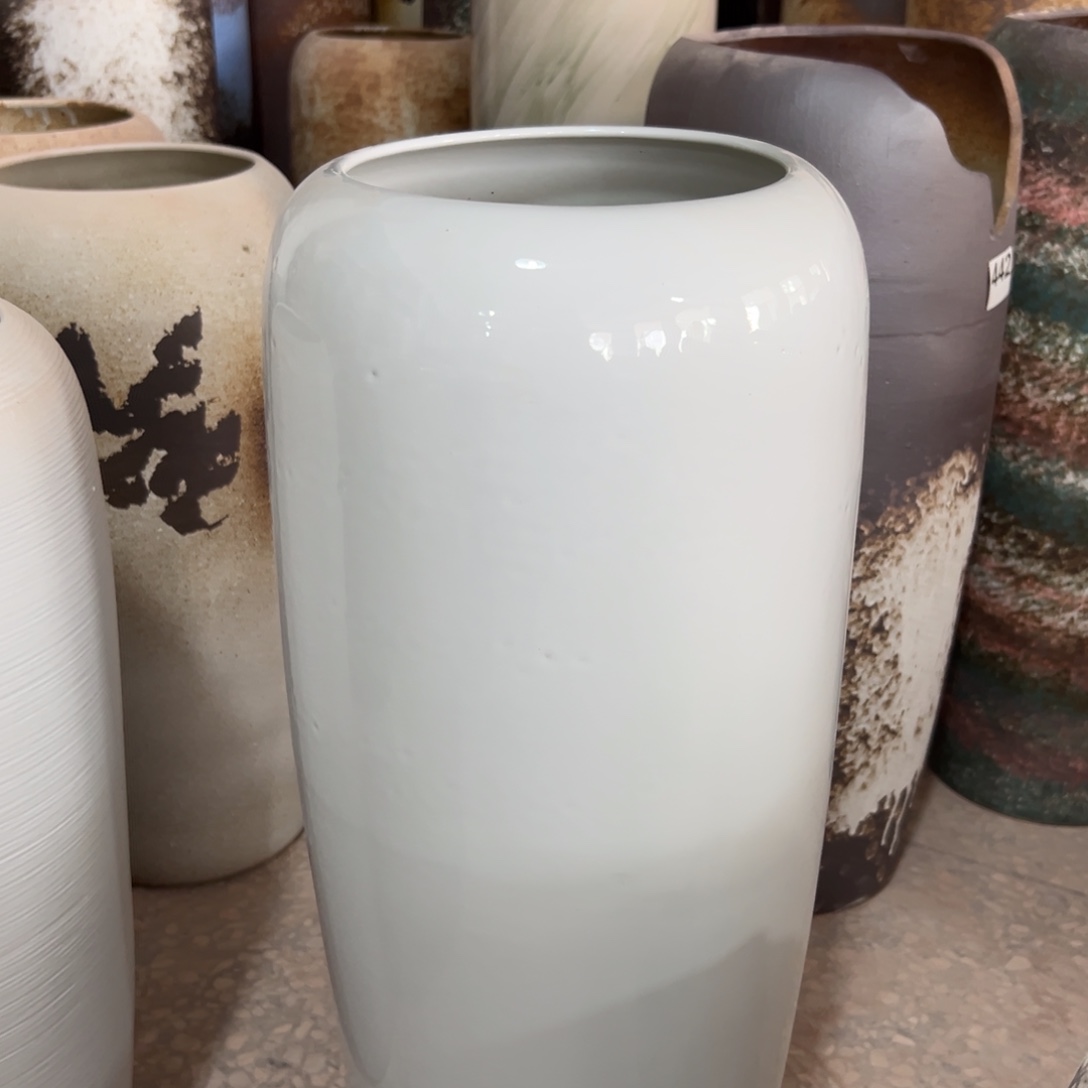 高度60口17无孔瑕疵