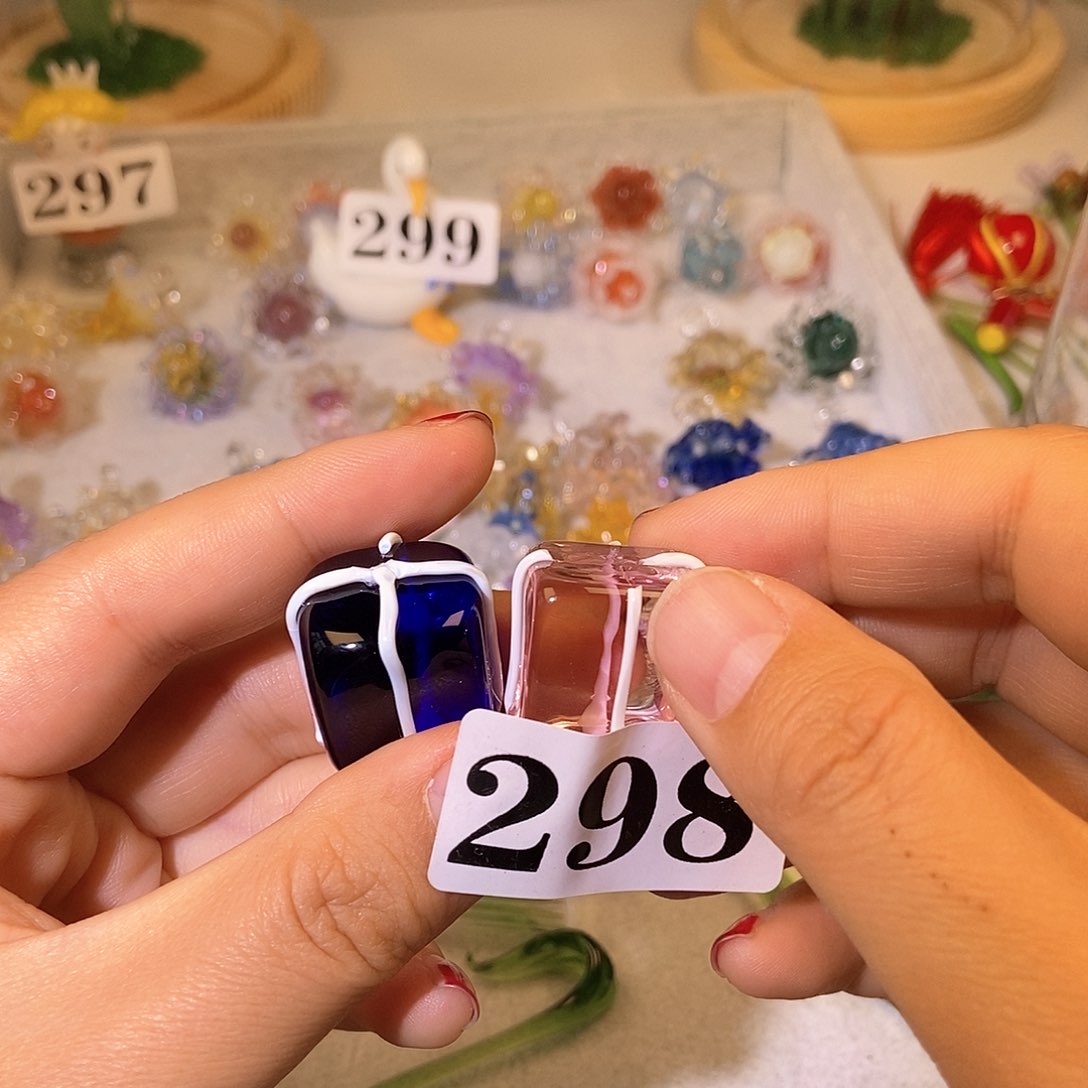 琉璃手工艺品有瑕298