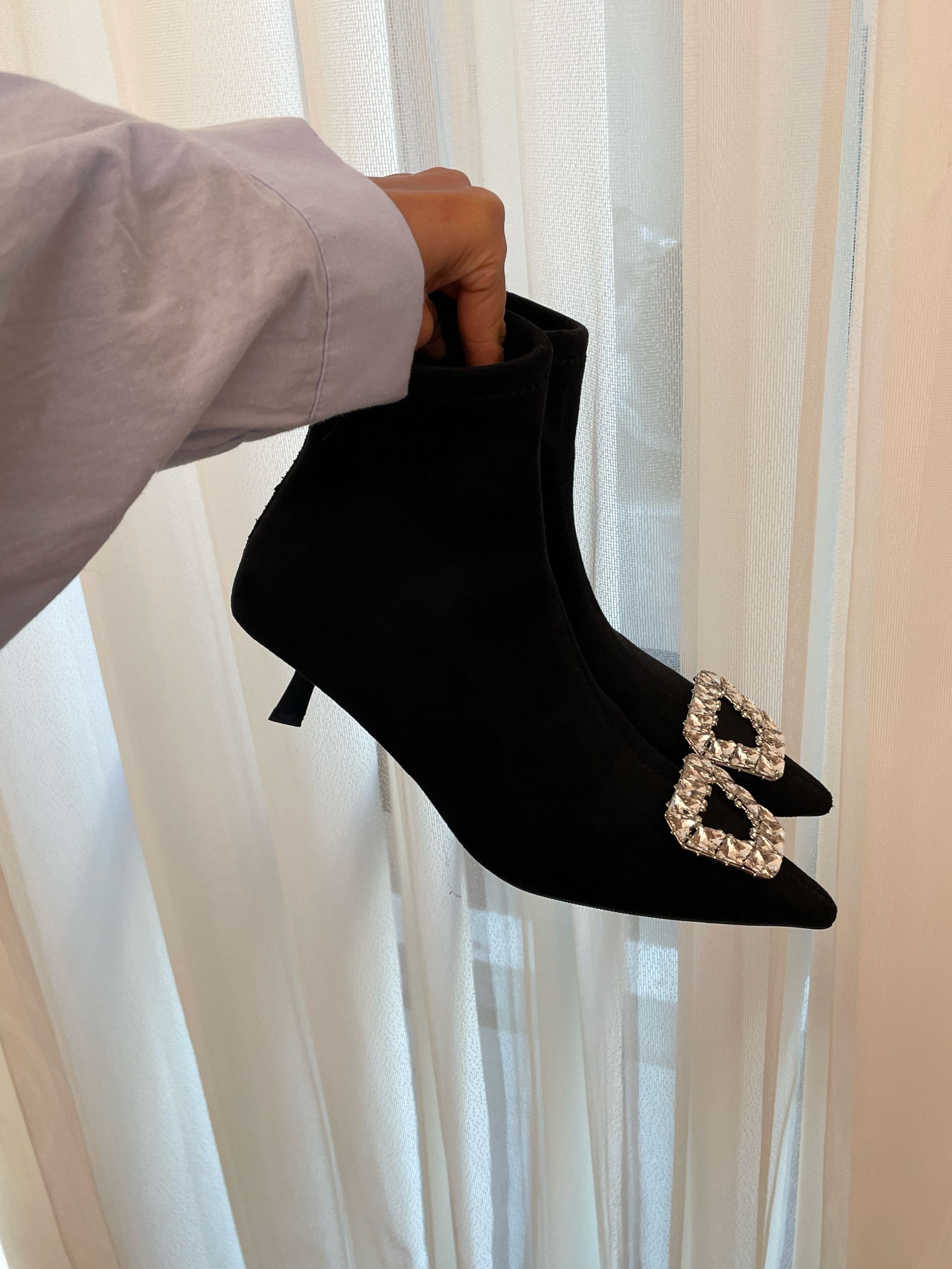 水钻尖头短筒中跟亮片平跟弹力靴性感时尚秋季细高跟