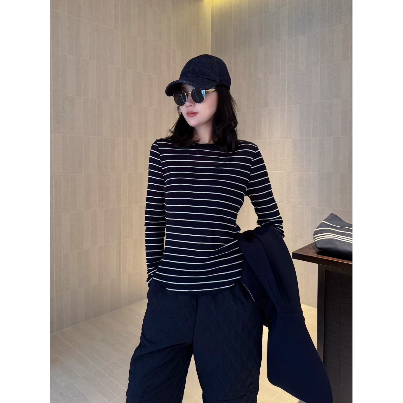 设计师原创天丝羊毛复古条纹圆领显瘦舒适慵懒舒适T恤RE453016