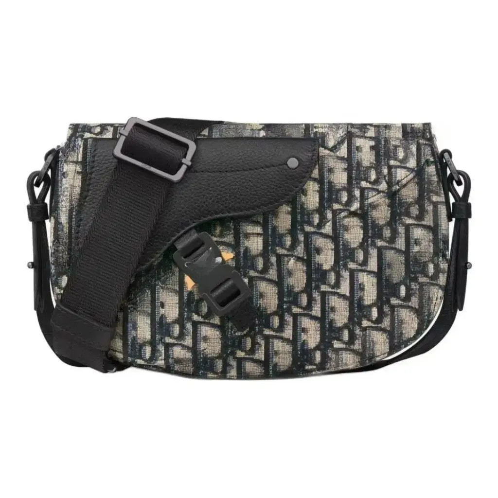 2025男女通用斜挎包邮差包马鞍包24*17*5*5cm