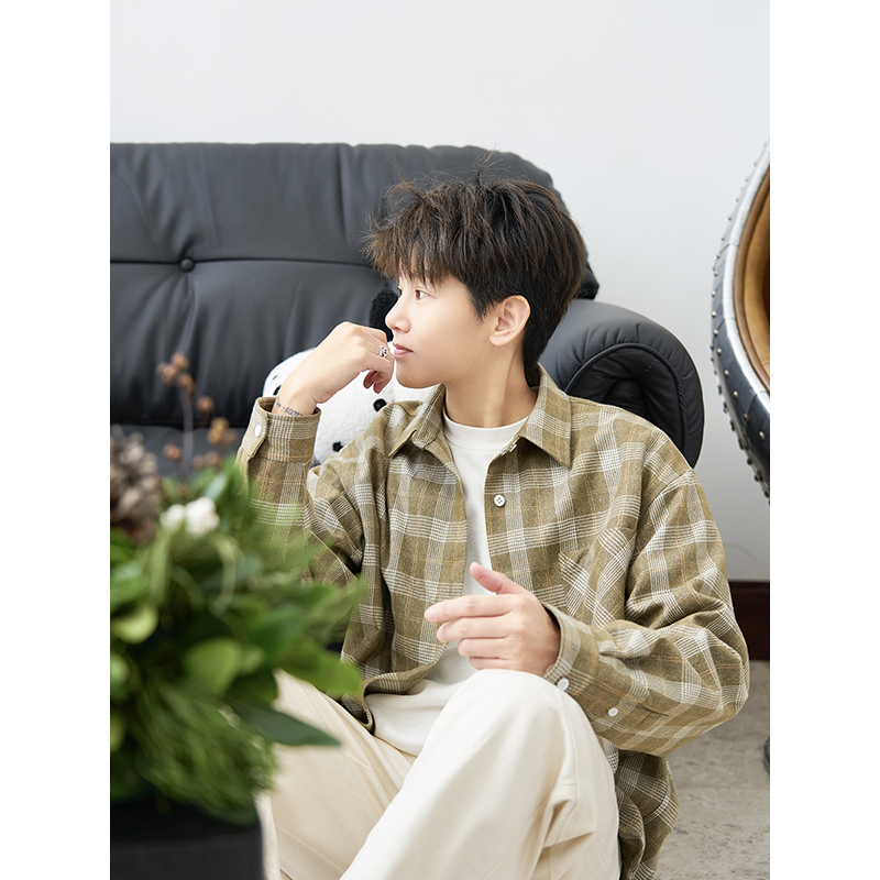 Cookawu2025春基础通勤小落肩宽松中性绿格纹磨毛长袖衬衫