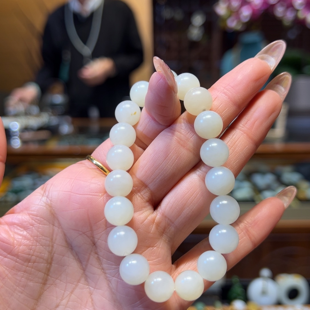 和田玉手链未镶嵌