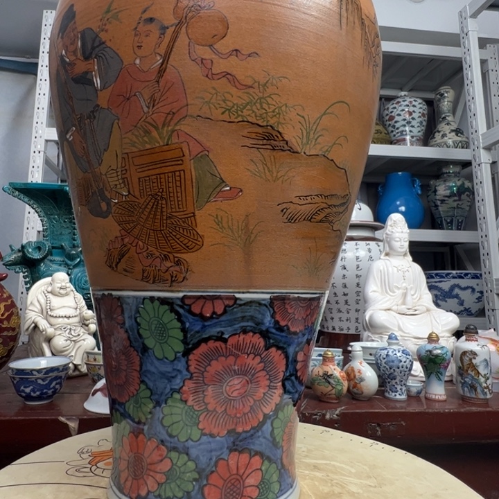 用***左其他陶精美瓷器五彩梅瓶