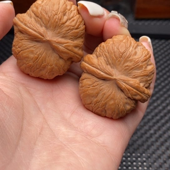 文玩核桃吊坠43.5全品平谷元宝