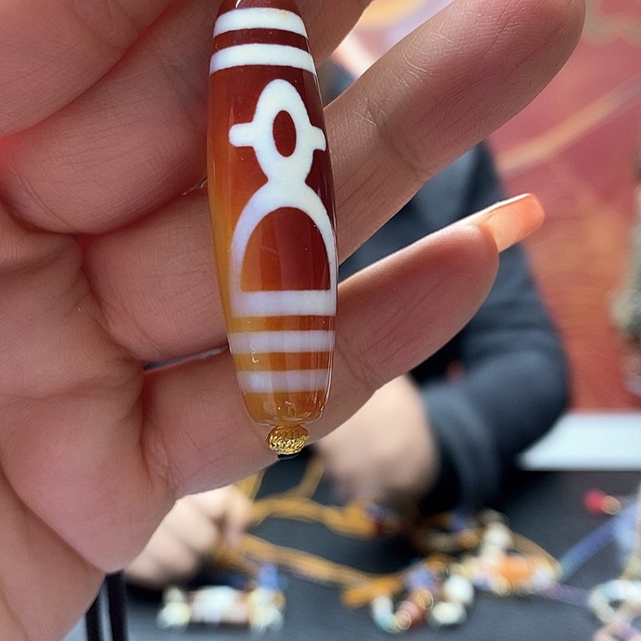 玛瑙/玉髓颈饰合金