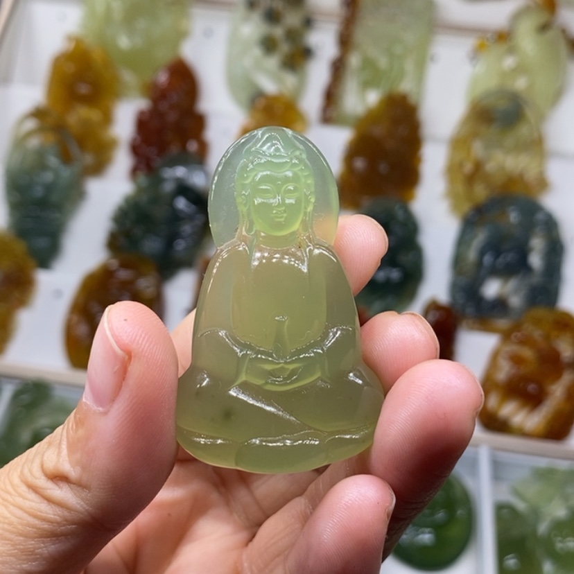 【闪购商品】未镶嵌蛇纹石玉颈饰