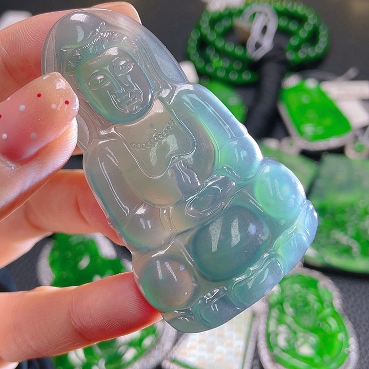 翡翠颈饰未镶嵌32，