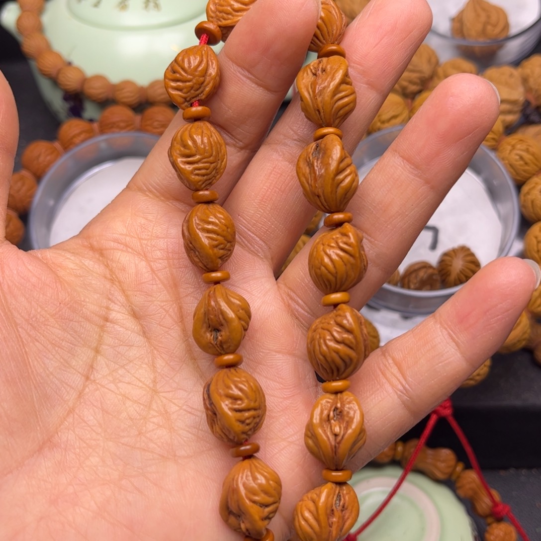 桃核吊坠龙纹桃核