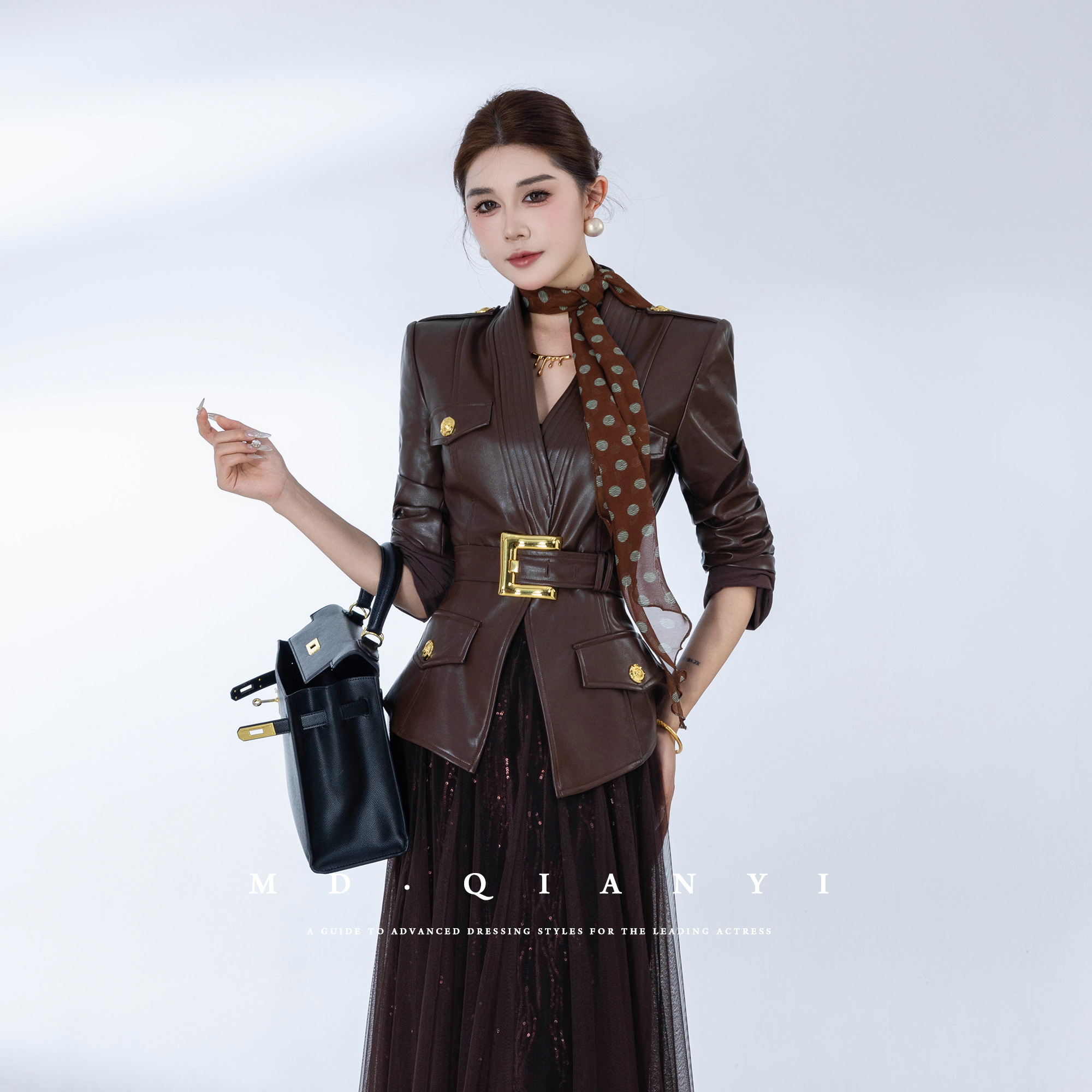 MD定制·杨千亿【魅力女王】2025秋季高级感百搭时尚翻领显瘦皮衣