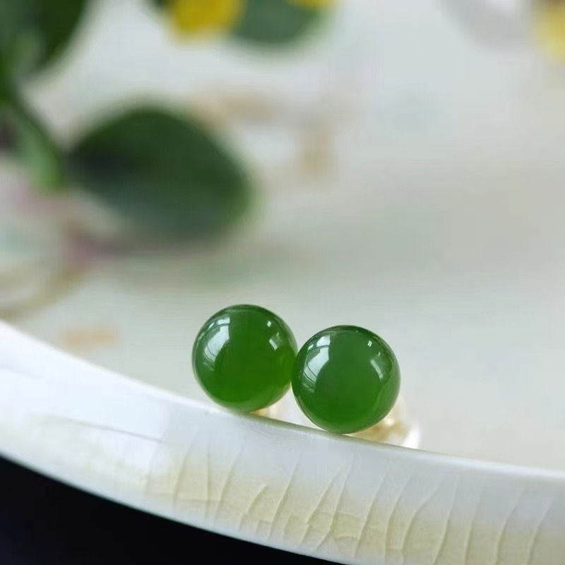 18k金镶和田玉碧玉耳钉