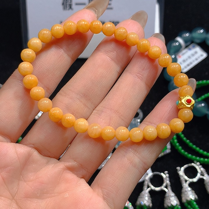 翡翠手链未镶嵌，