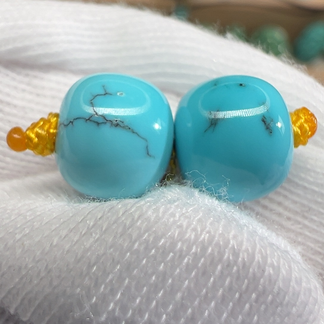 绿松石配饰未镶嵌