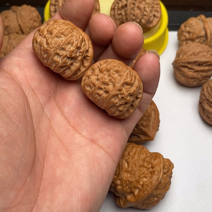 小***胖核桃手串/手链球白狮子头35尺寸