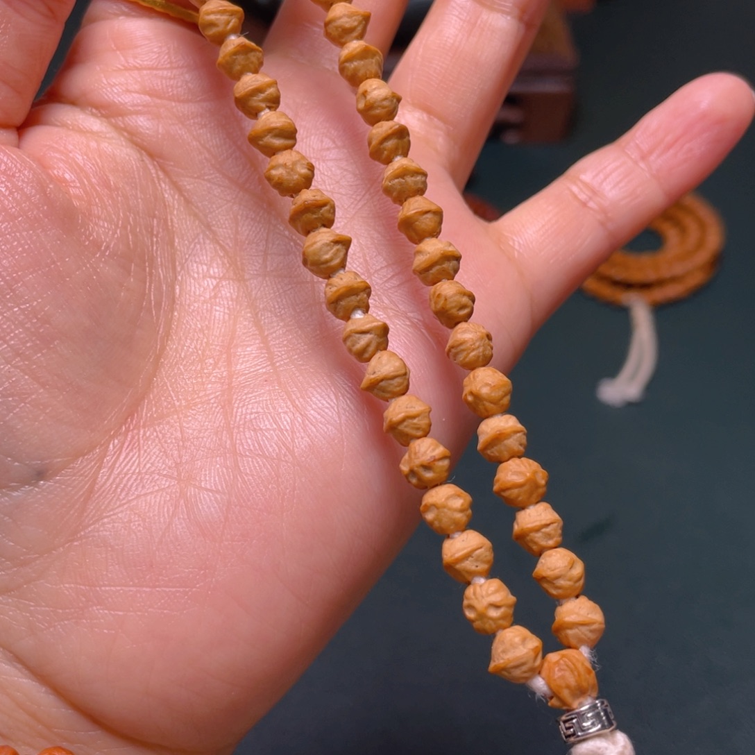 柏香籽/百香籽吊坠迷离横打手持