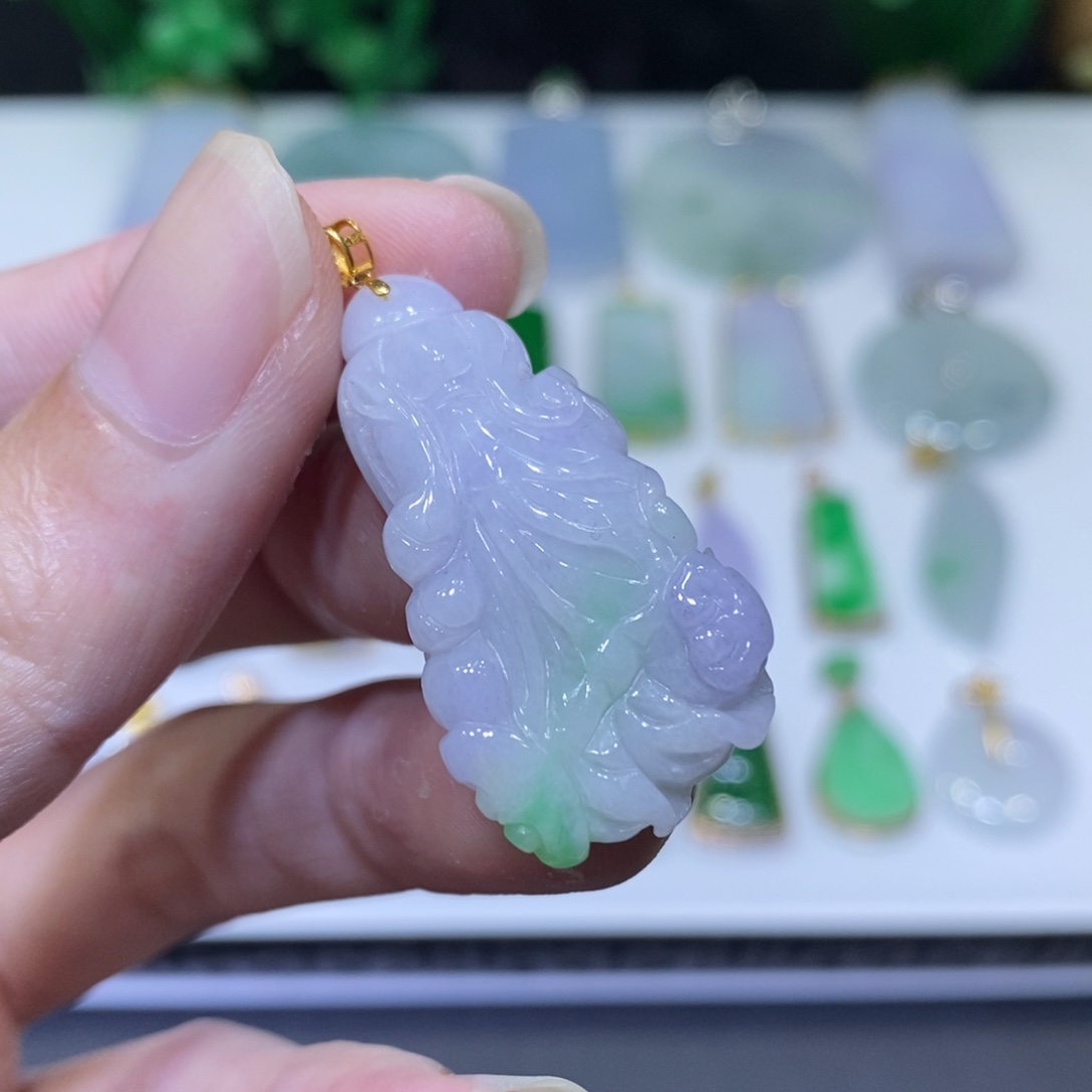 翡翠18K金镶嵌吊坠(不含链)