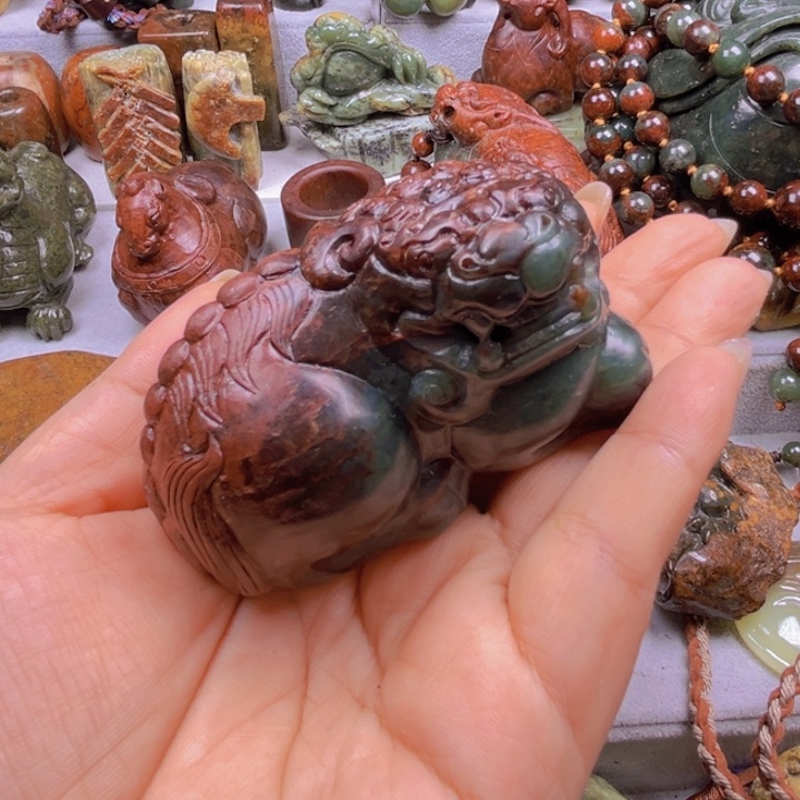 岫岩河磨玉（透闪石质玉）把件未镶嵌阿*