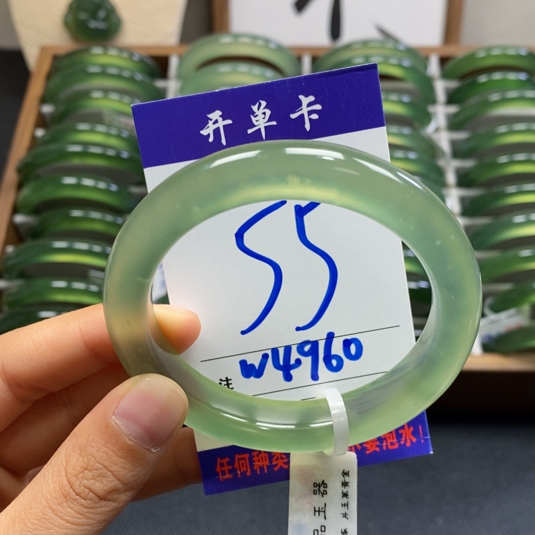 蛇纹石玉未镶嵌手镯清**韵