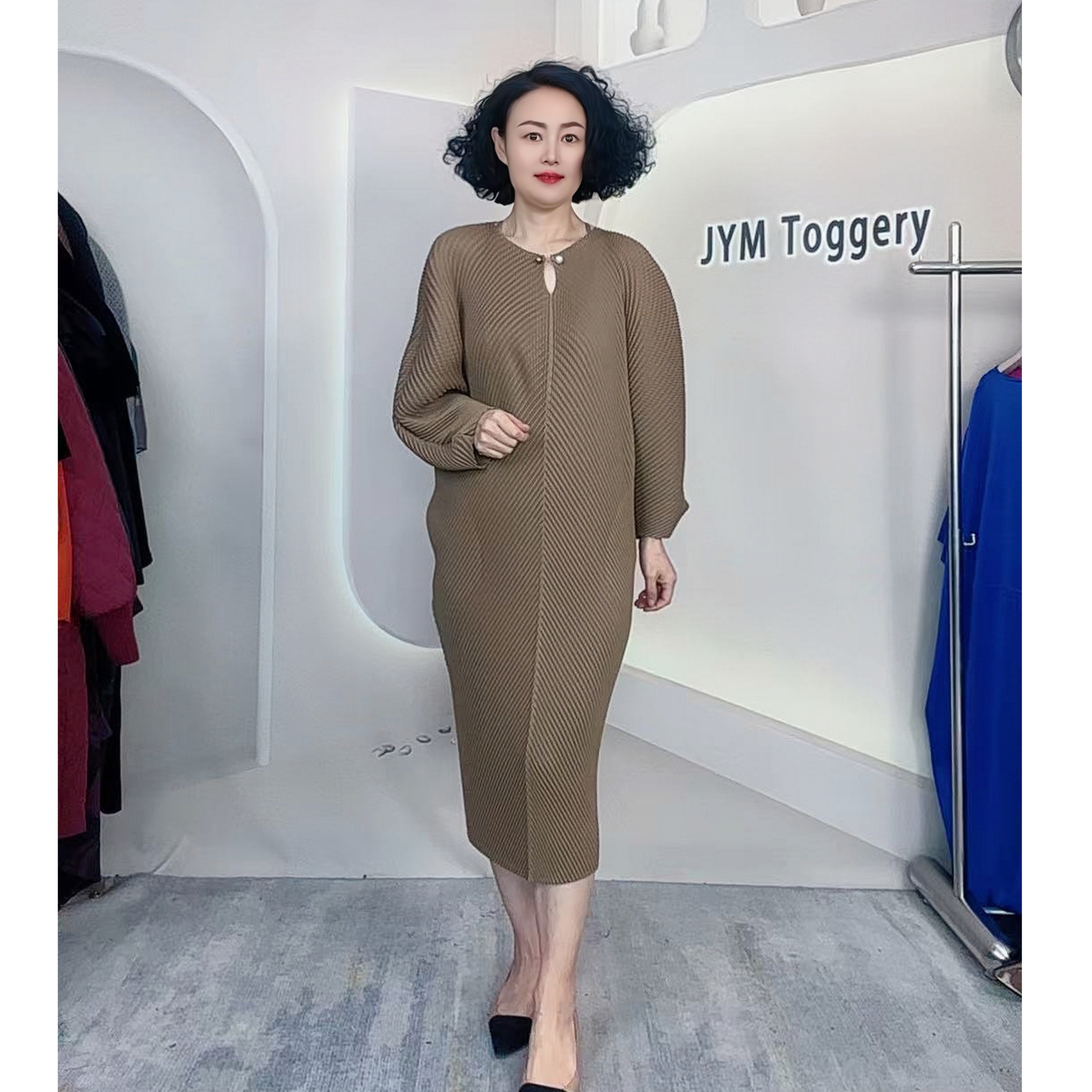 JYM[25新款来袭]时尚气质宽松高档优雅风大码褶皱连衣裙