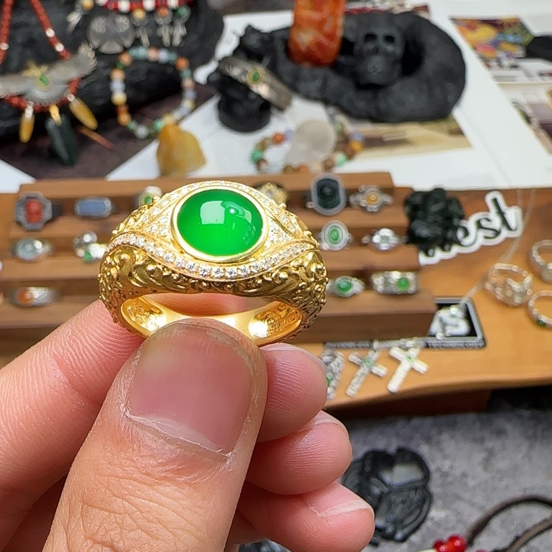 安***奥翡翠18K金镶嵌戒指