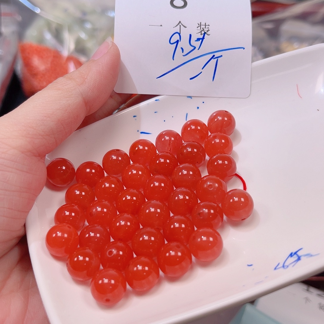 水晶未镶嵌珠宝半成品8 。         