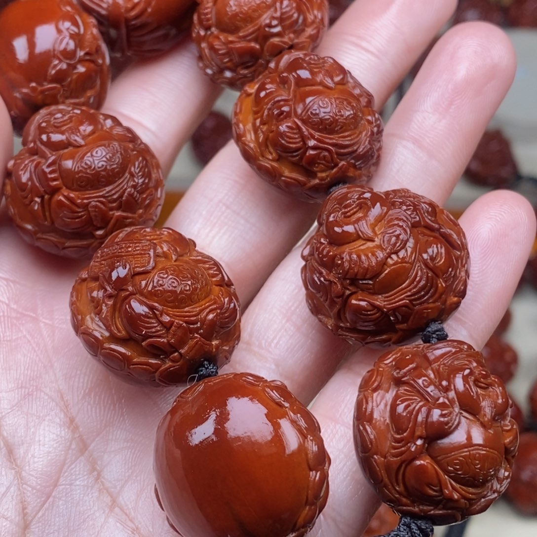 橄榄核吊坠弑财神财神