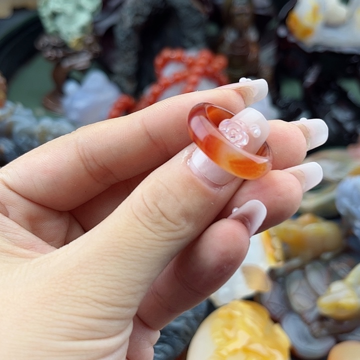 玛瑙手饰未镶嵌玛瑙