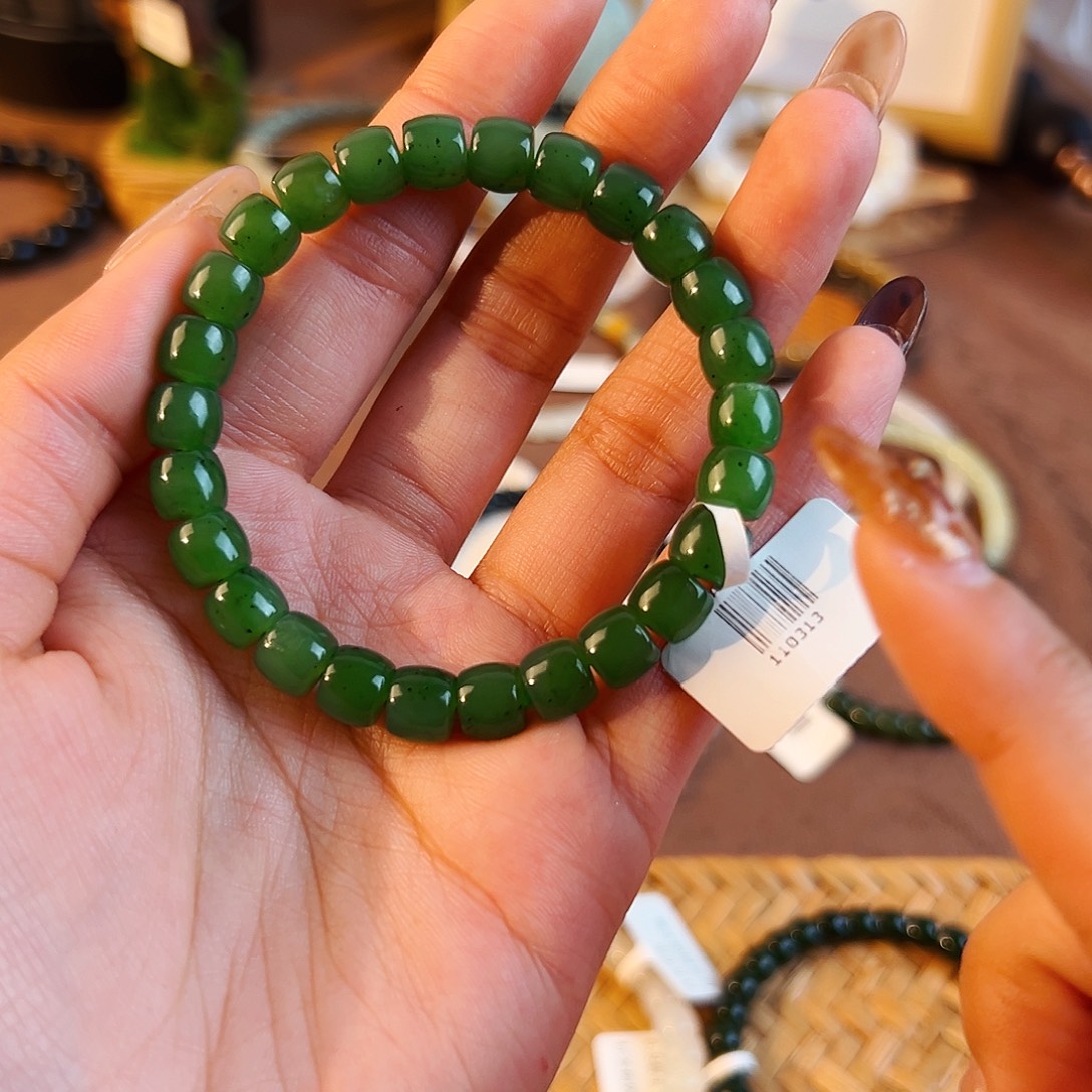 和田玉未镶嵌手串