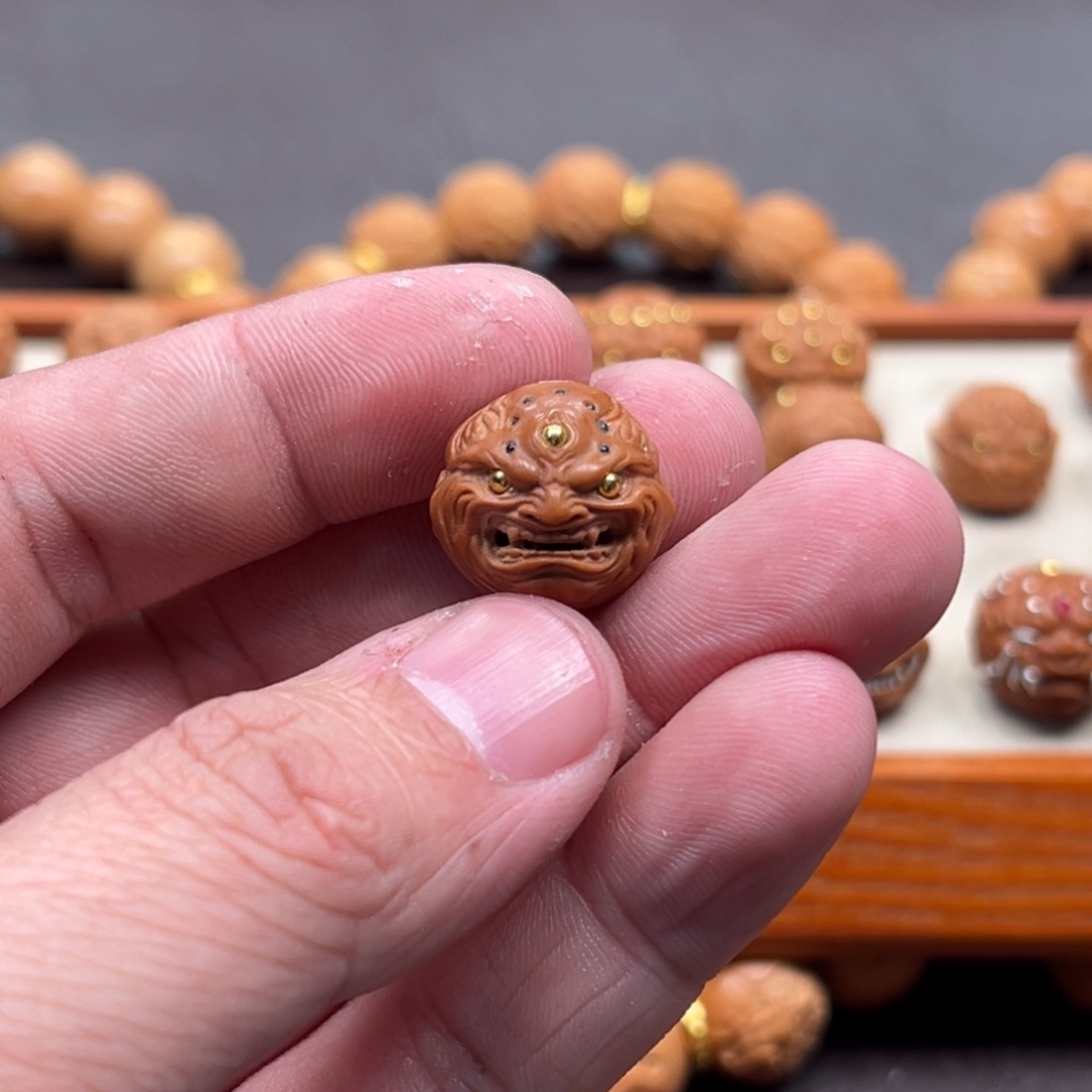 #****、1.8尺寸镶嵌款六目恶僧