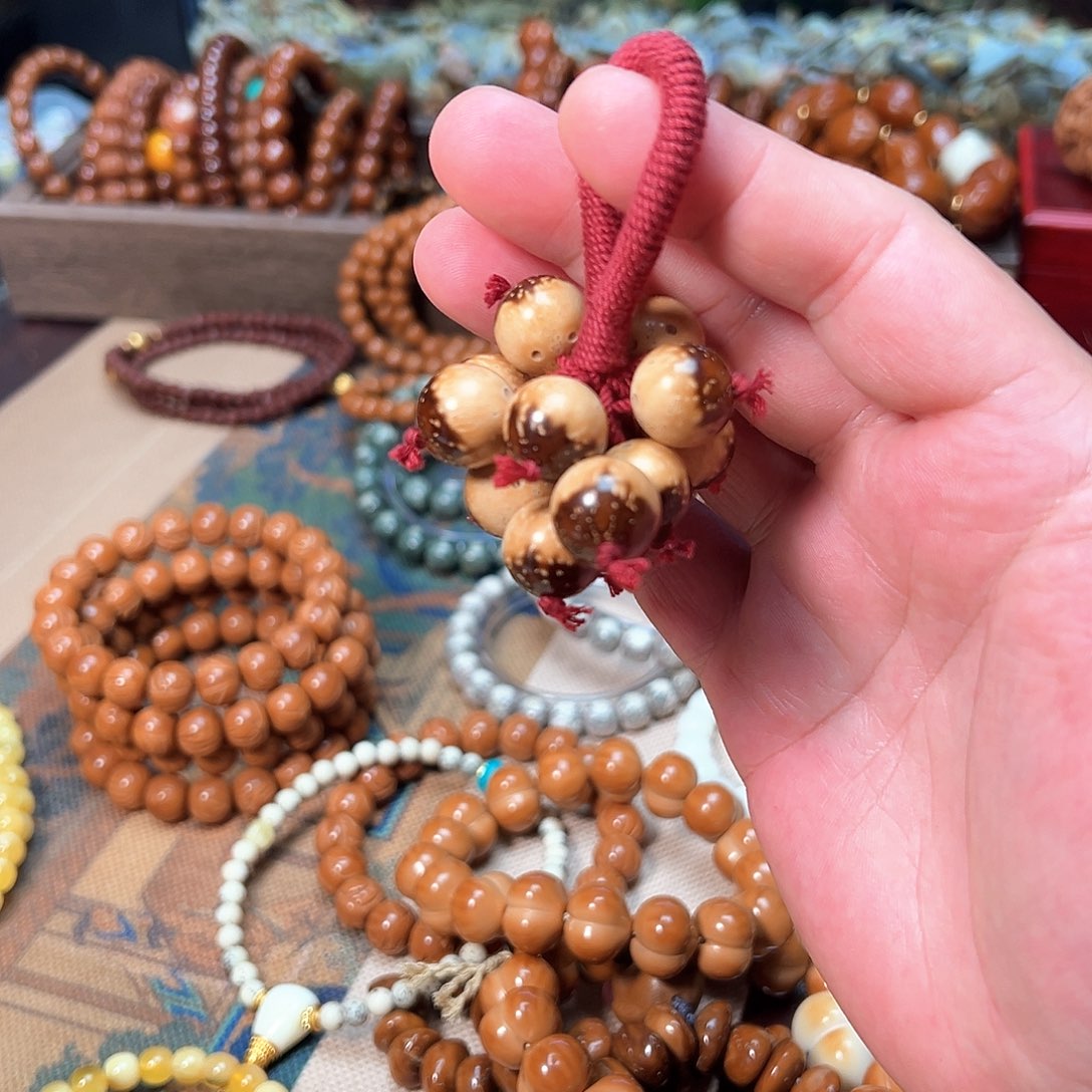 B***6橄榄核手串/手链葡萄紫金鼠