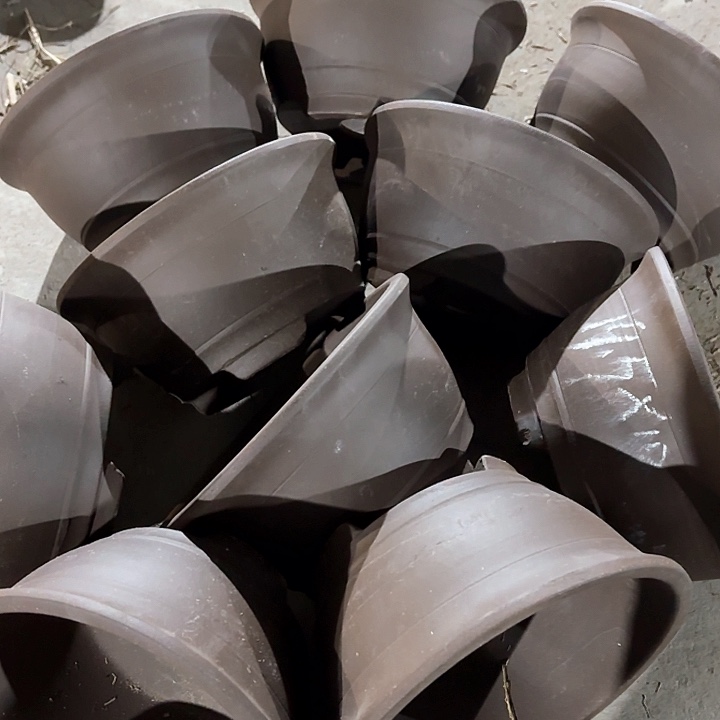 紫砂花盆  100-10。 19.5-10