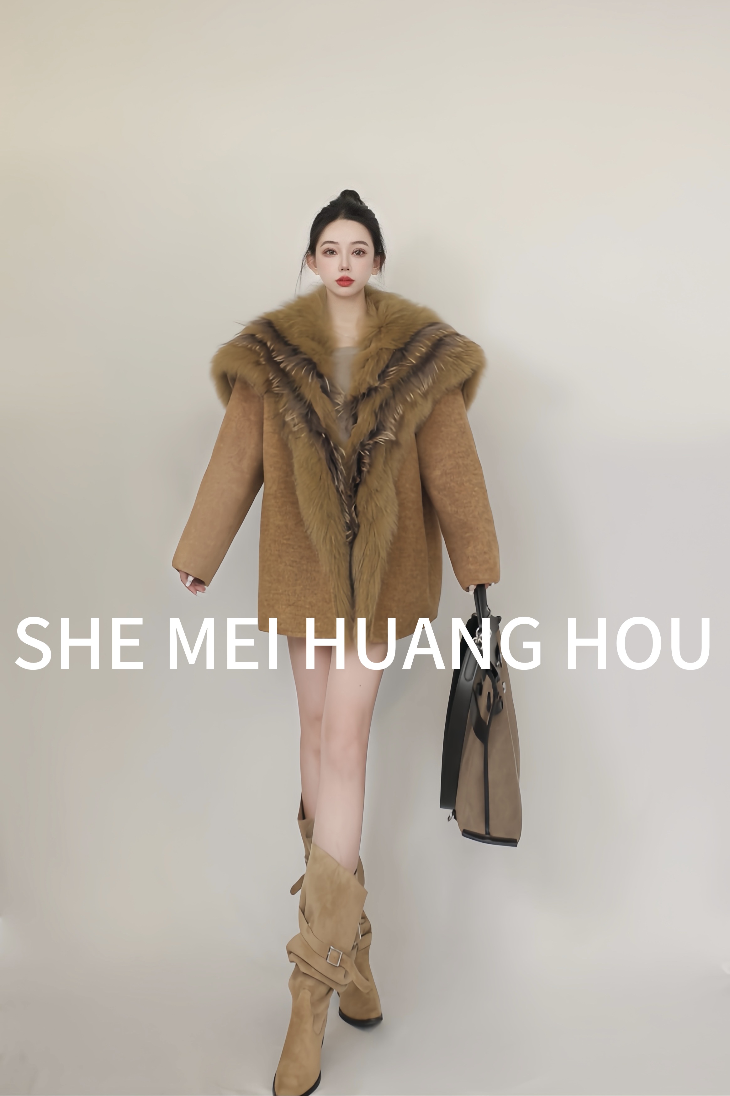 （都市女主）呢外套秋冬新款狐狸毛皮草高级感双面羊绒大衣女25186