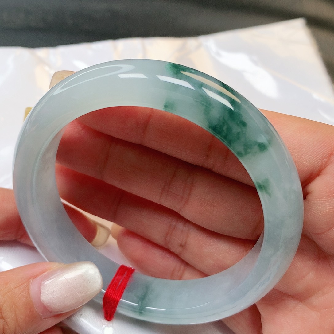 翡翠手镯未镶嵌翡翠手镯126号