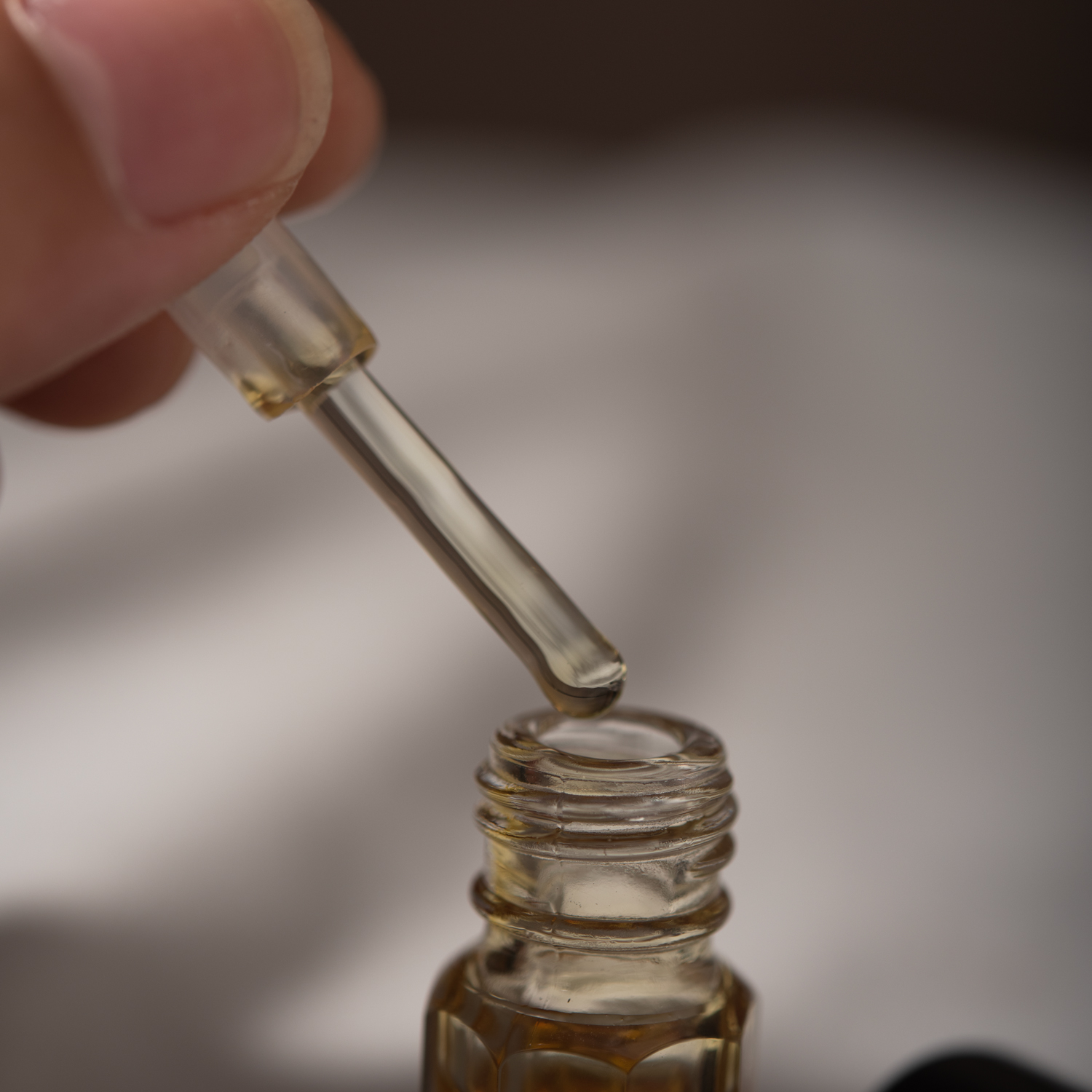 沉香【弘伽楠】达拉干沉香古法原油1克（2021.5.6）