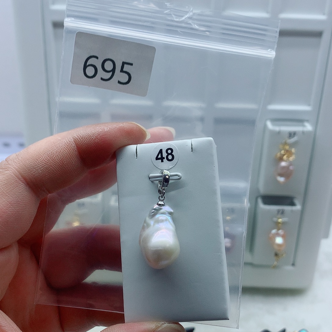 淡水珍珠合金吊坠(不含链)