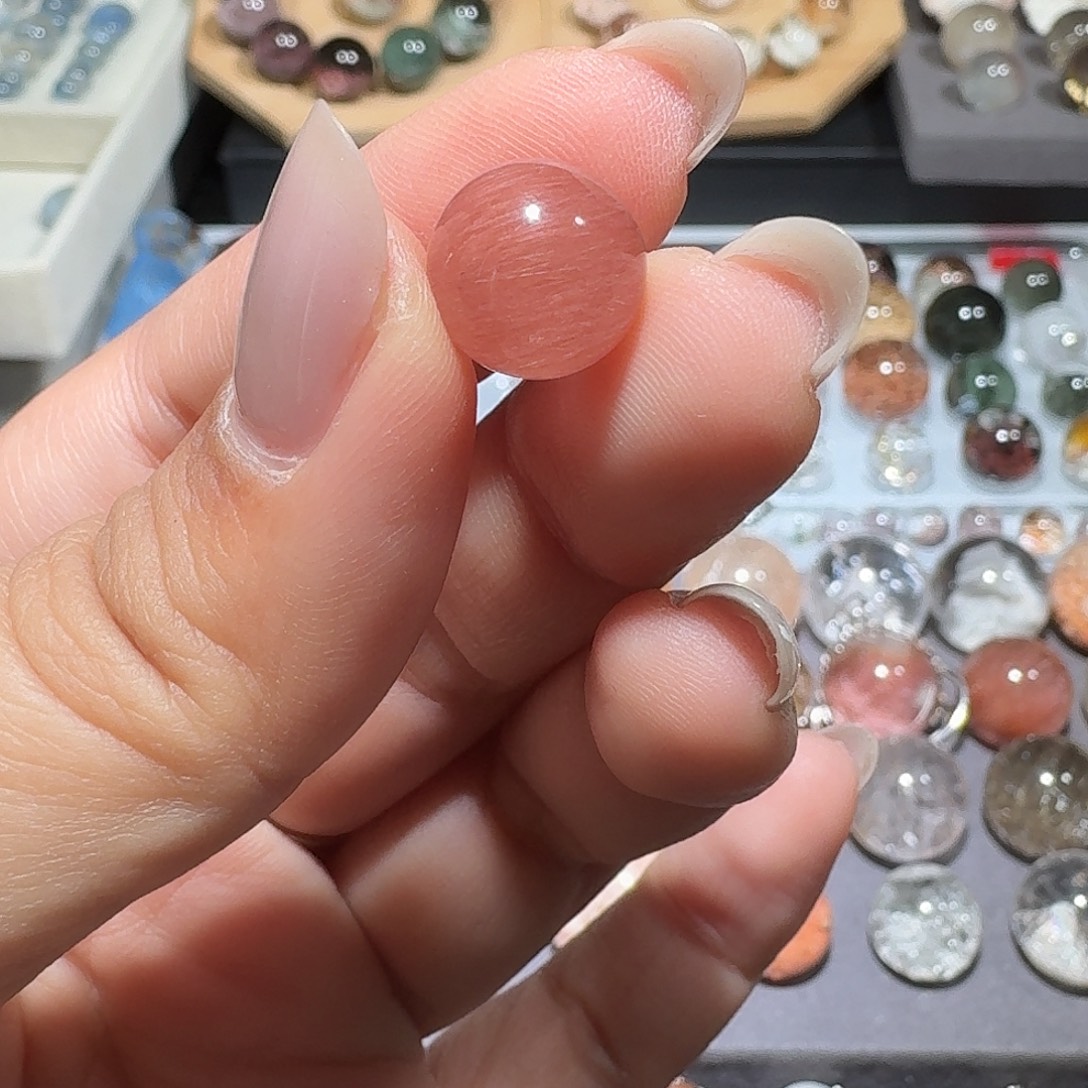 嘘****未镶嵌珠宝半成品水晶
